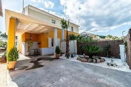 Casa El Oasis Del Rural 度假居 *